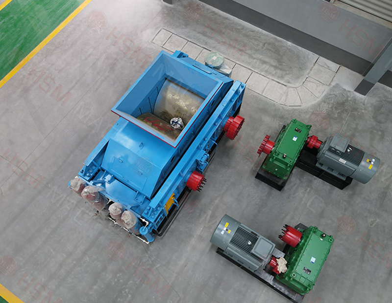 大型對(duì)輥破碎機(jī)