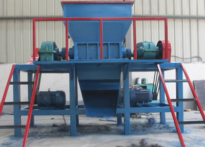 雙軸撕碎機(jī).jpg